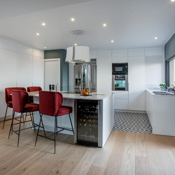 Agrandissement d'une cuisine avec le garage.